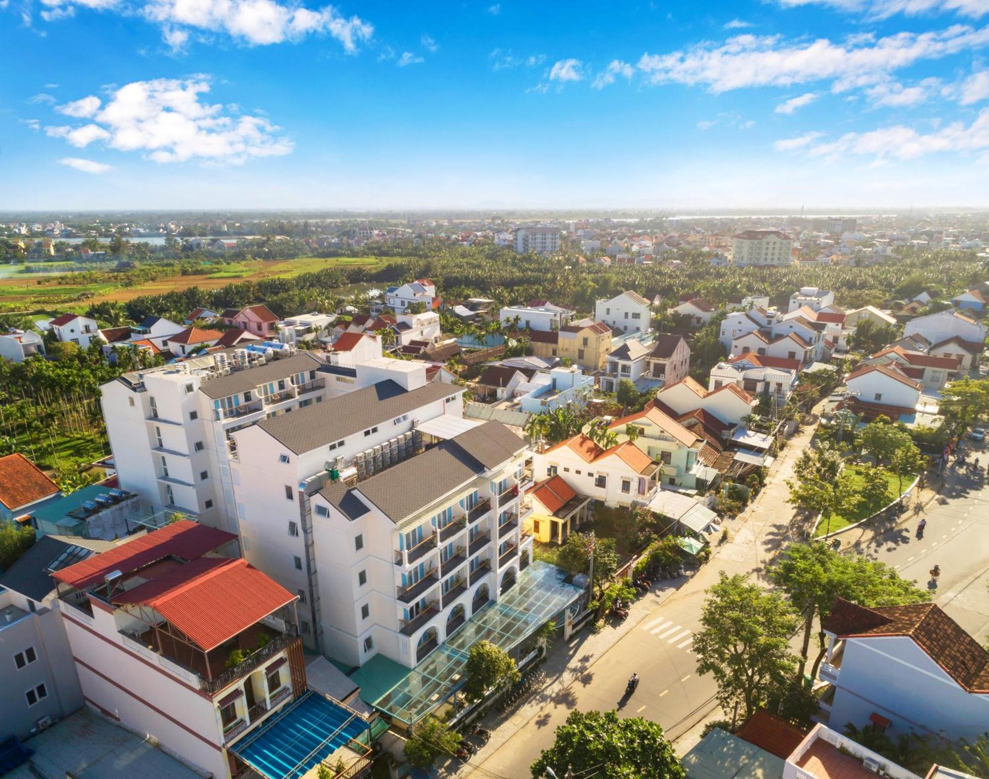 Amina Lantana Hoi An Hotel & Spa Экстерьер фото